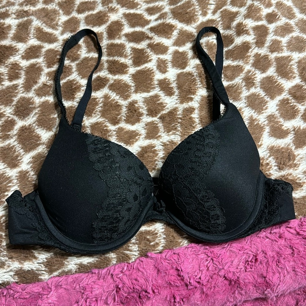 VS Bra